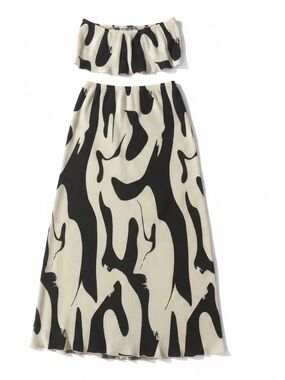 Black & White Abstract Pleated Midi Skirt